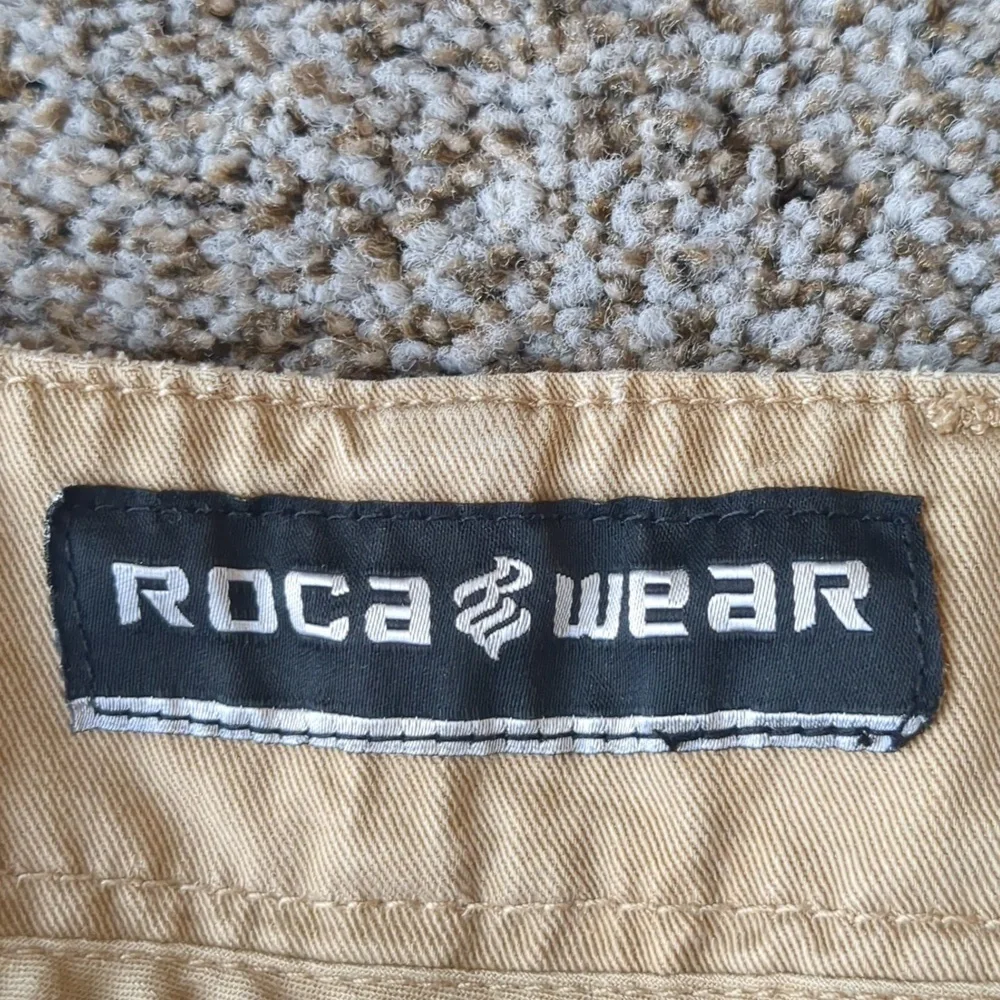 Roca Wear men's beige size 36 cargo pants - Picture 13 of 16